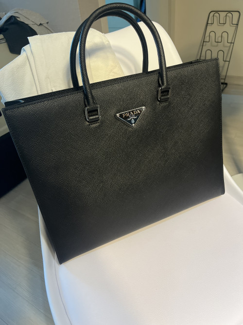 미러급레플리카사이트 | 명품레플리카 전문 쇼핑몰  | 딥퀄 - 사피아노 가죽 토트백  2VG101 &amp;gt; 프라다