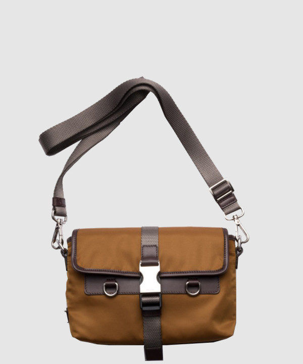 리나일론 및 가죽 스마트폰 케이스 2ZT071